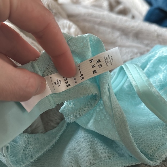 Chantelle C Magnifique Minimizer Bra, 34 DD , Powder Blue Pastel NEW 34E - Picture 6 of 11